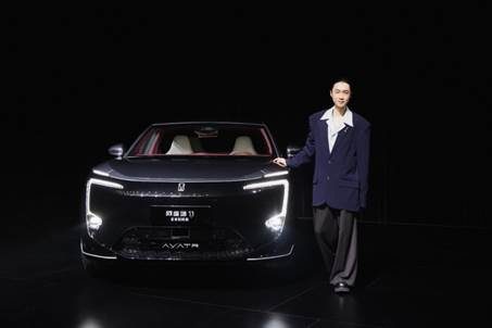 27.99万元起买阿维塔11，这销量必须又增一程