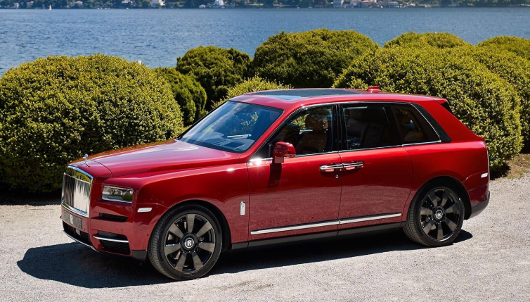 极氪旗舰SUV EX1H伪装车图片曝光，外观有些库里南的味道
