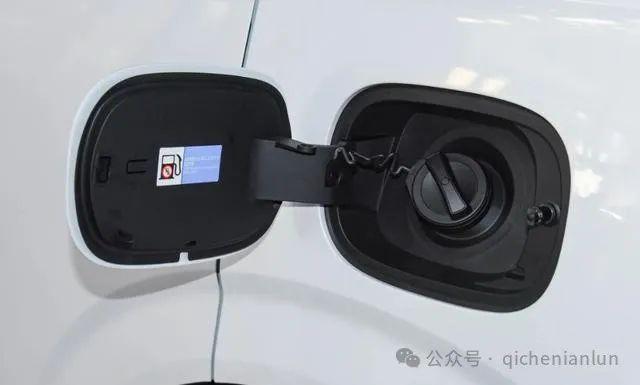 第五代DM+云辇-C，比亚迪夏掀MPV智能化新浪潮