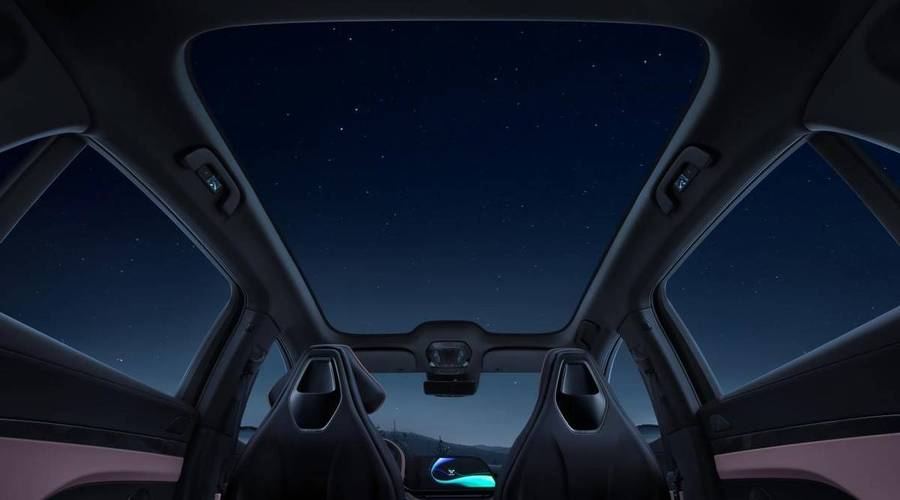 定位中大型豪华纯电SUV！23.98万起的红旗天工08，到底该怎么选？
