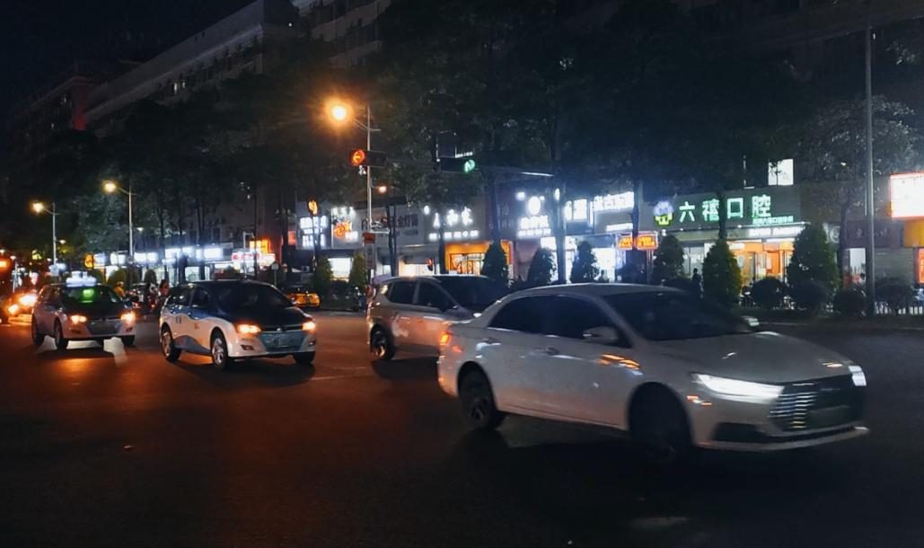 为何老司机买车都买白色，懂车的人都知道，这5大优点不得不服
