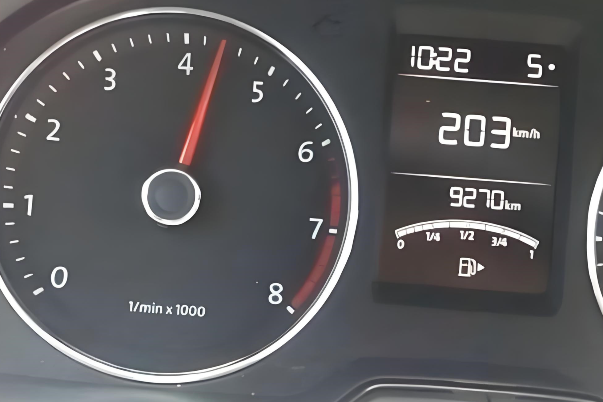 这5个习惯最毁车，做过两个以上的，会导致车辆寿命短车况差