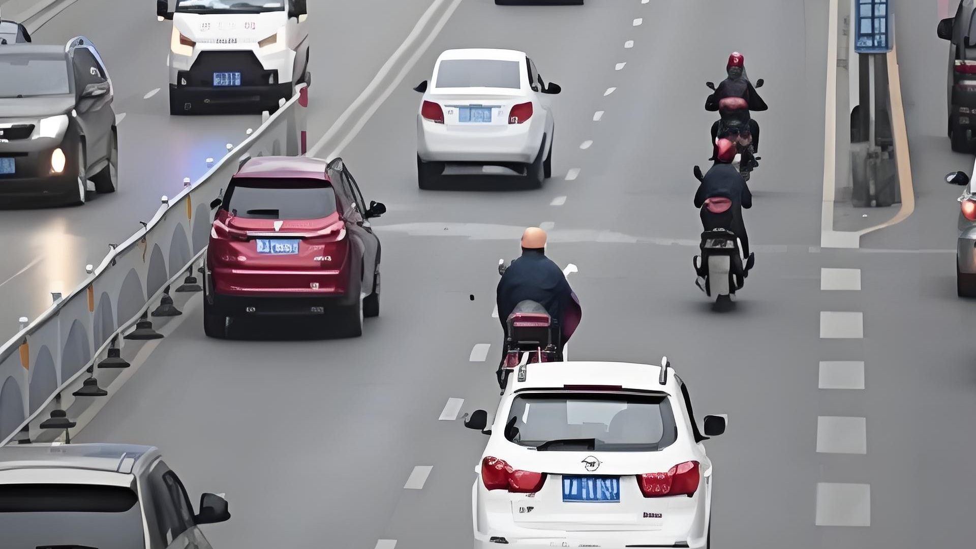 开车二十年，总结的8个好习惯，少于5个就得好好反省