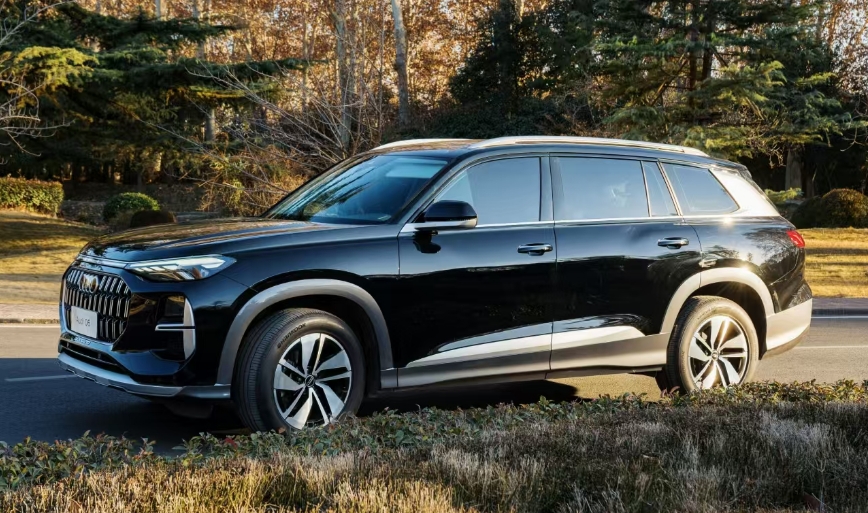 预算三十多万买豪华中大型SUV，奥迪Q6是否值得买？