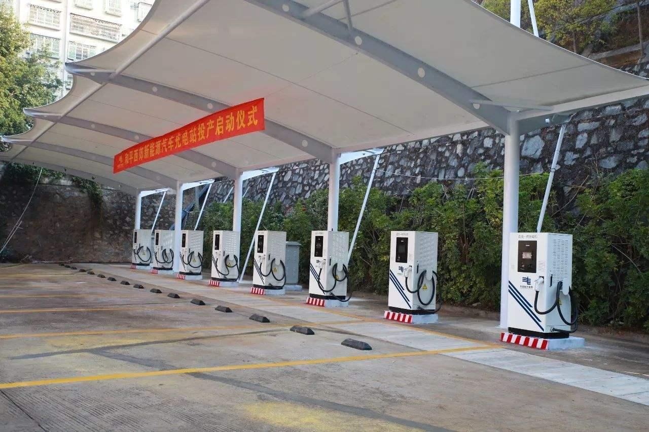 油车or电车，到底哪个体验更好？