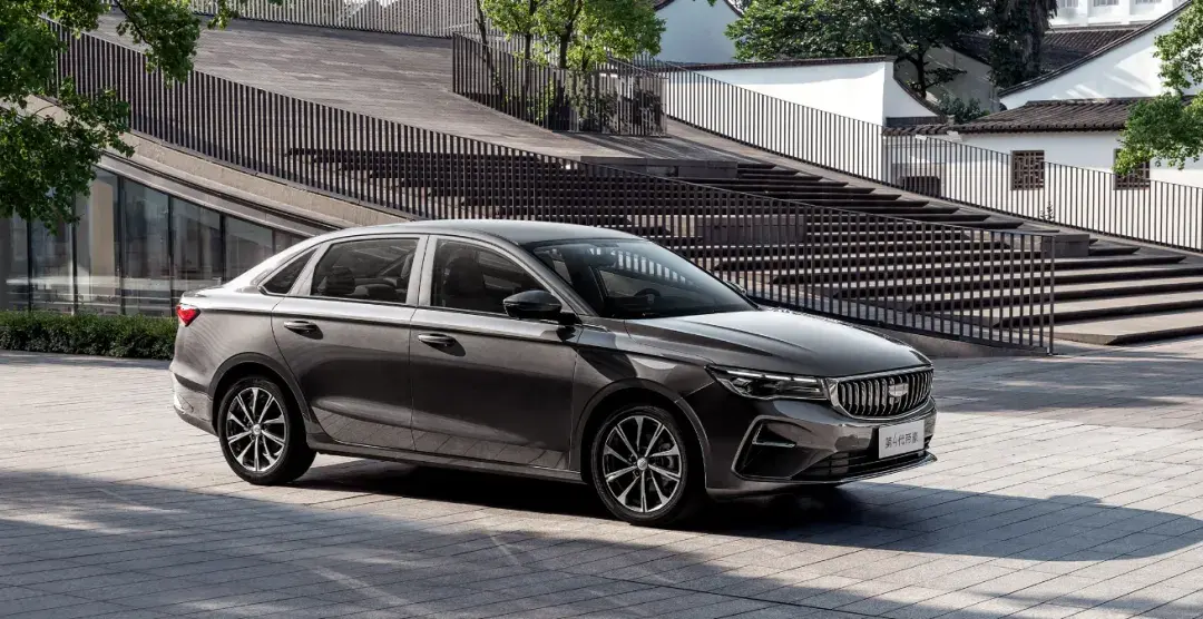 4.89万的吉利帝豪、7.99万的大众SUV！值得抄底3款油车！