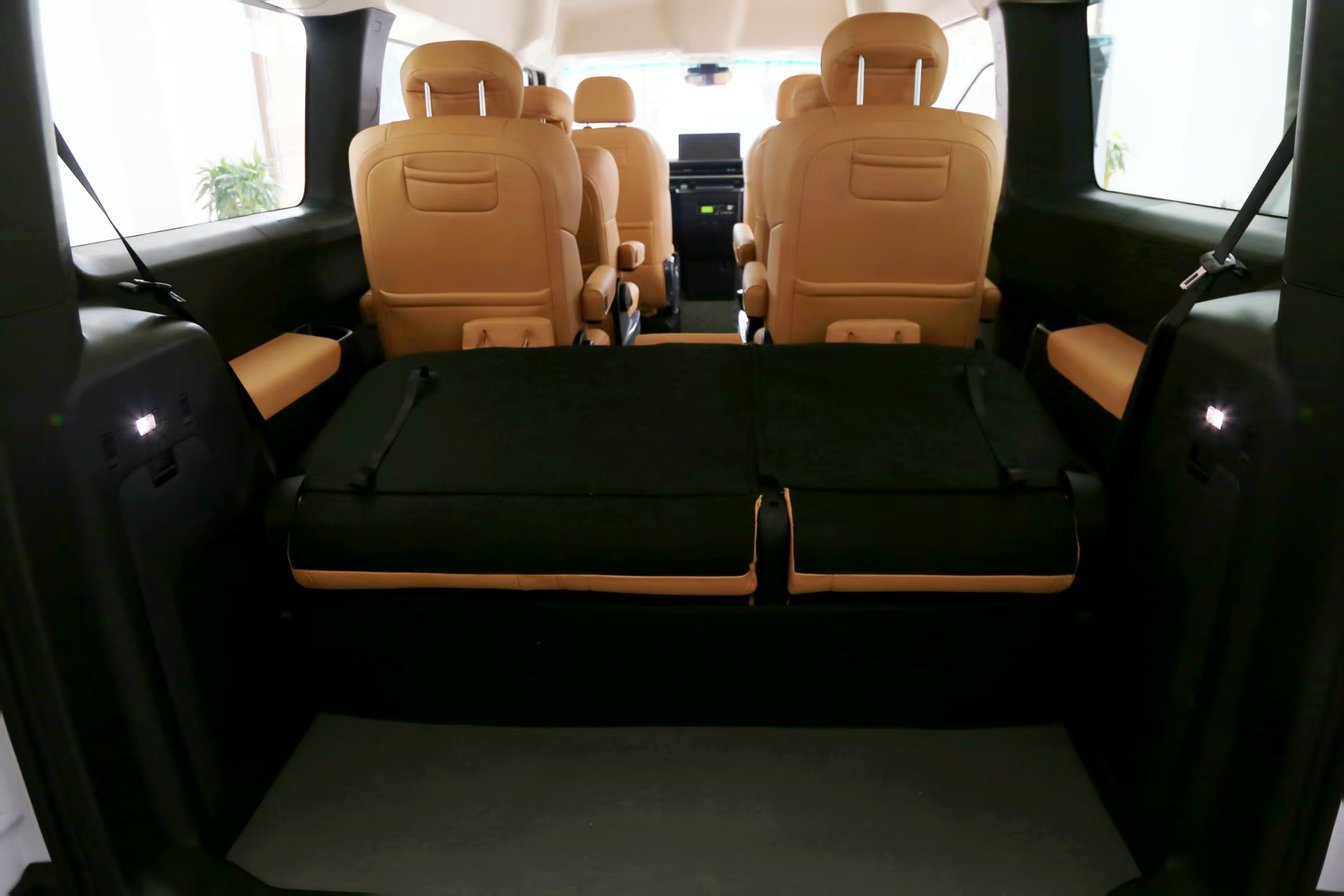 实拍吉利远程超级VAN：房车+商用，颠覆传统轻客市场