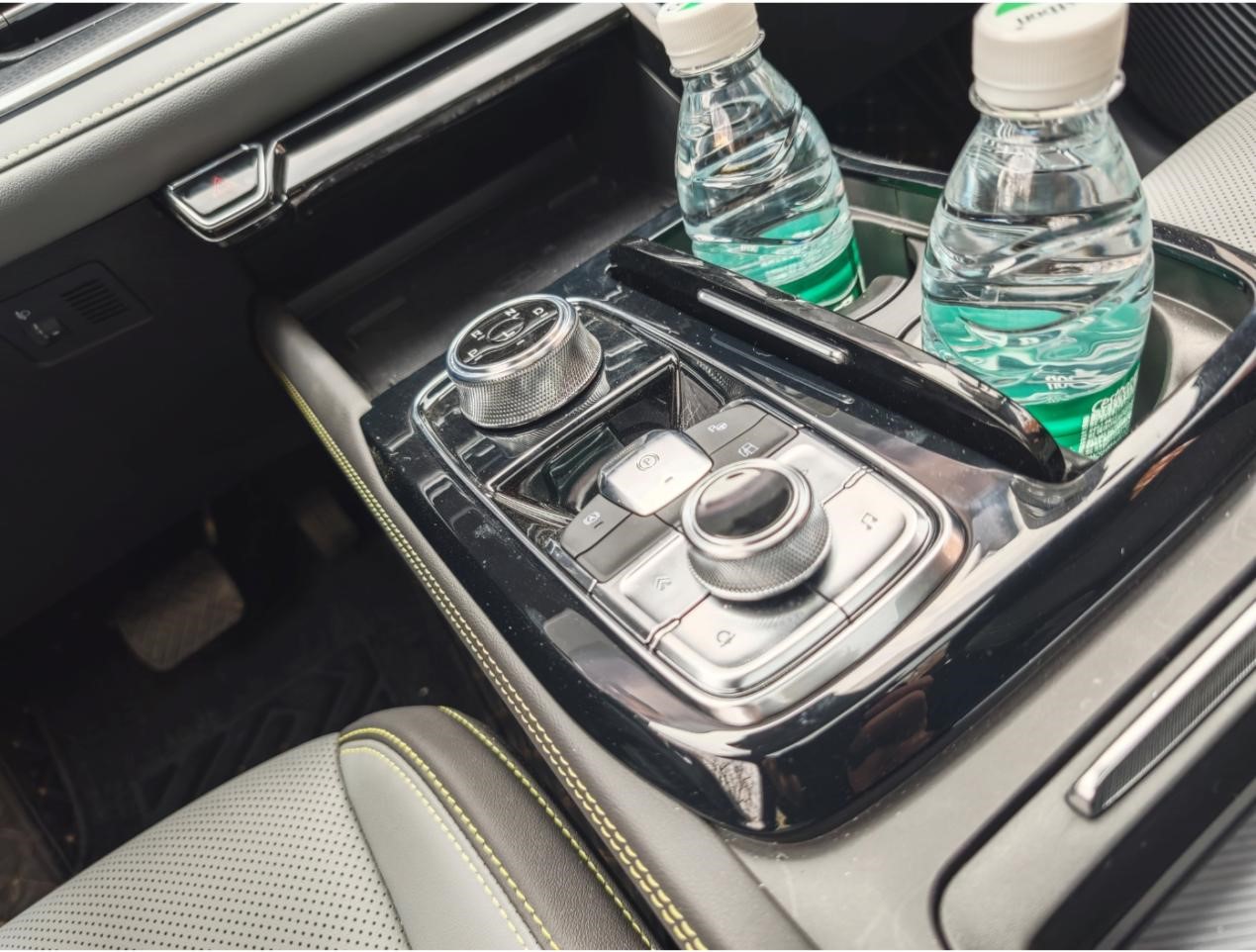 新能源要保值，福特领睿/领裕PHEV 3年至高8折置换新车