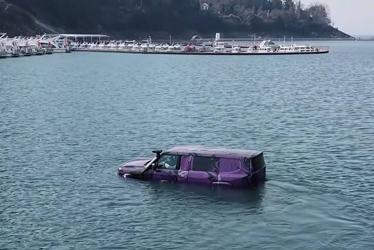 捷途要出一系列豪华硬派SUV，还能水陆两栖你敢信？
