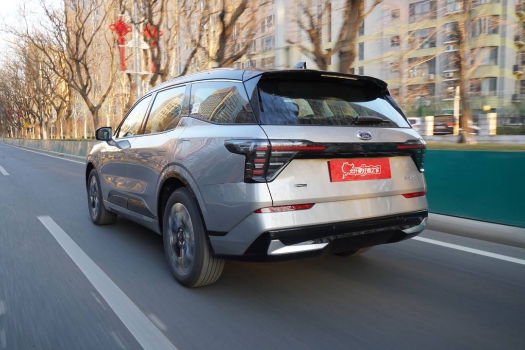 春节想买车，国补加码省大钱！20万买7座大空间SUV谁更靠谱？
