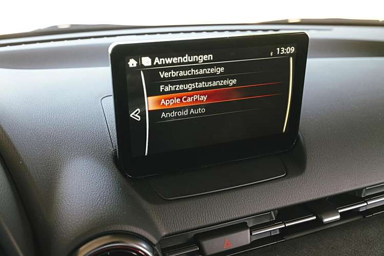 掌控所有：苹果CarPlay
