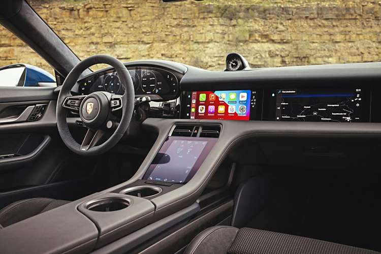 掌控所有：苹果CarPlay