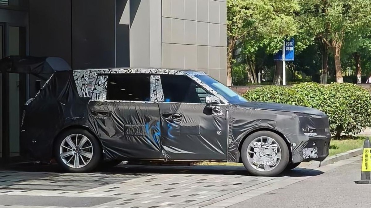 “宾劳法”平替？2025最抢眼的3款新势力SUV，谁是“话题之王”？