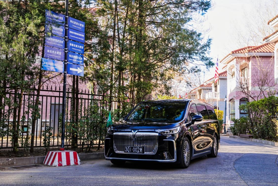 央企造车铸就“新实力”，岚图汽车2024年“八连涨”