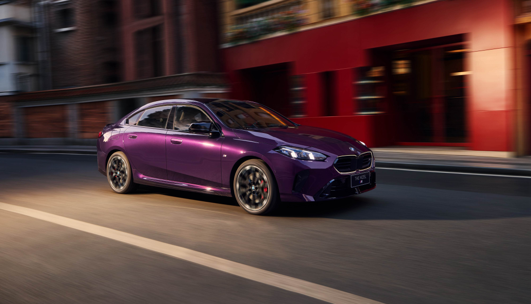 全新BMW 2系四门轿跑上市，售价25.99万元起！