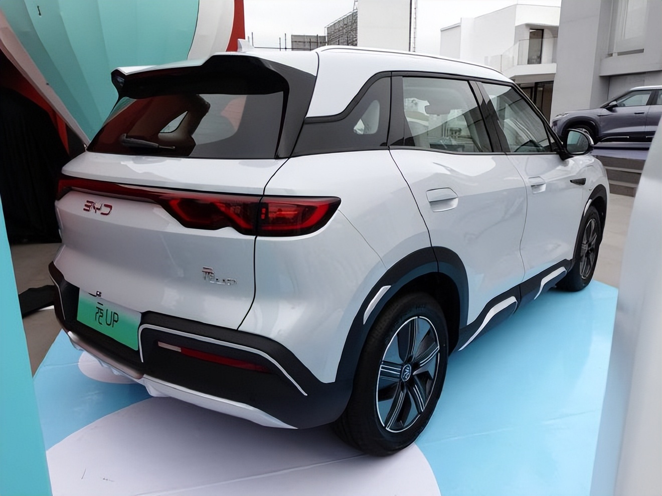iCAR V23究竟是成功了还是失败了，负面热度是否会影响销量？
