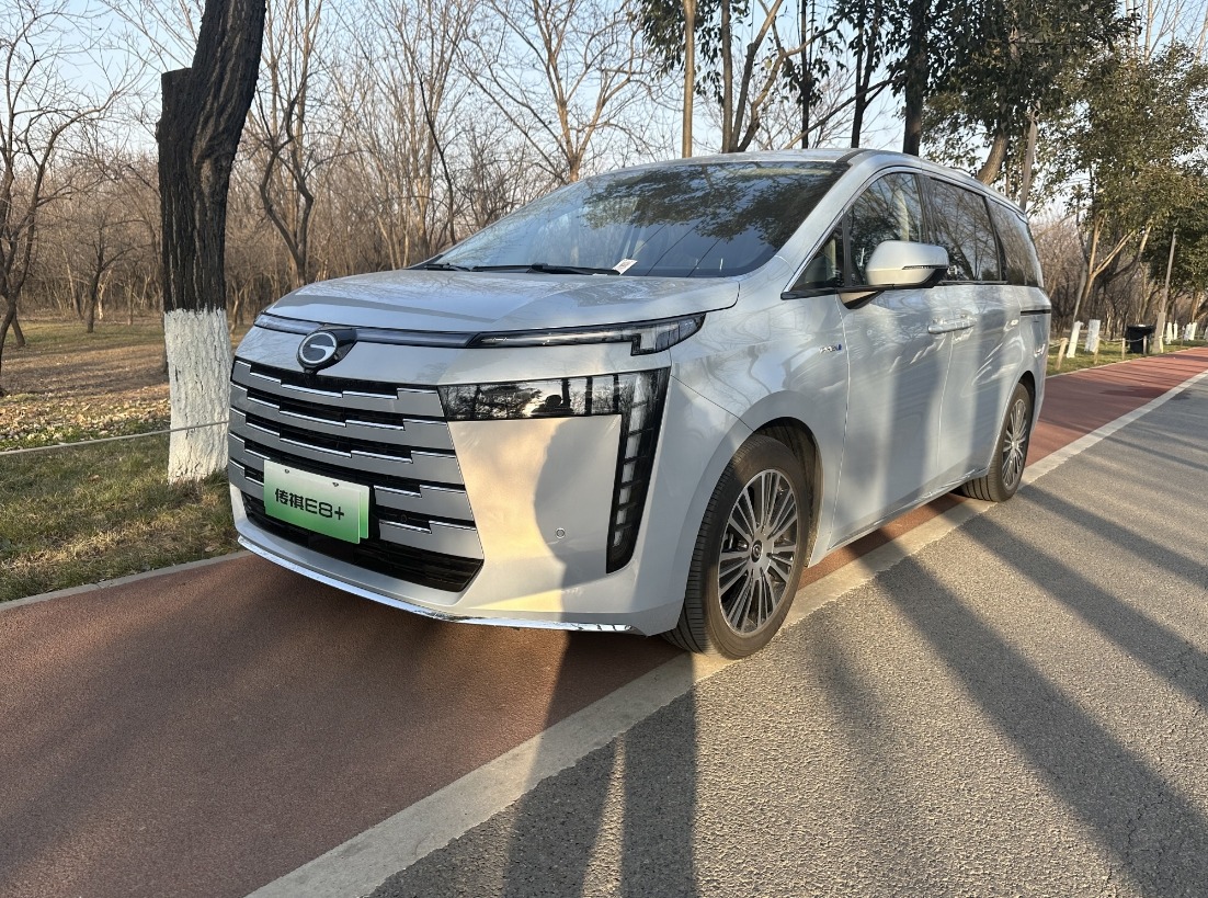 试驾广汽传祺E8+，宜商宜家，综合续航1200km