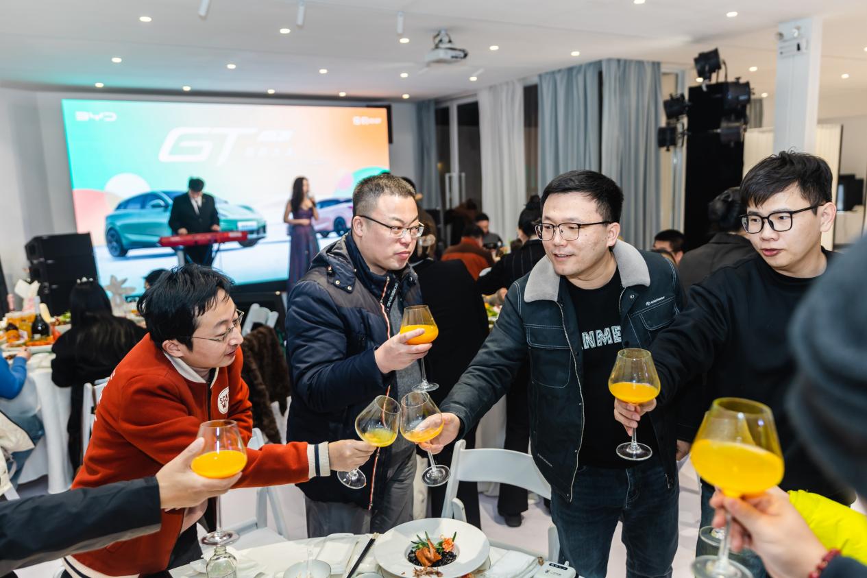 比亚迪海豹06GT试驾品鉴会南京站活动圆满收官