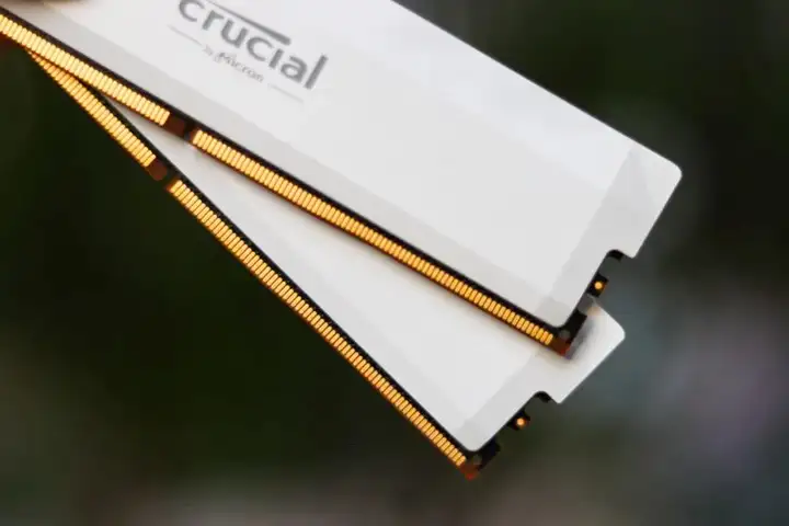 639，美光原产颗粒，英睿达DDR5 Pro 16GBx2 为何能成为价格屠夫