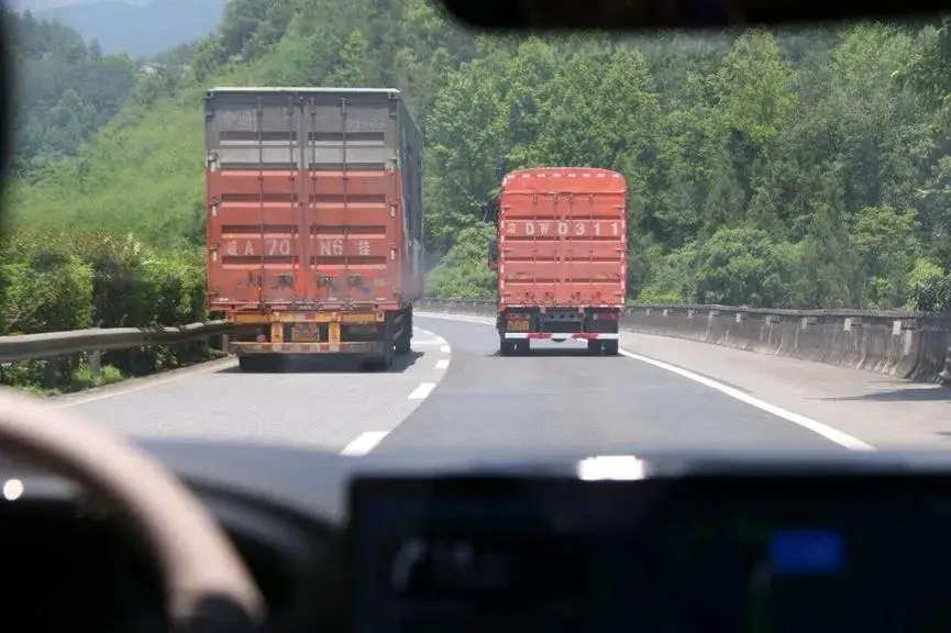 全国都能开，有路都好开，比亚迪“天神之眼”跻身智驾第一梯队