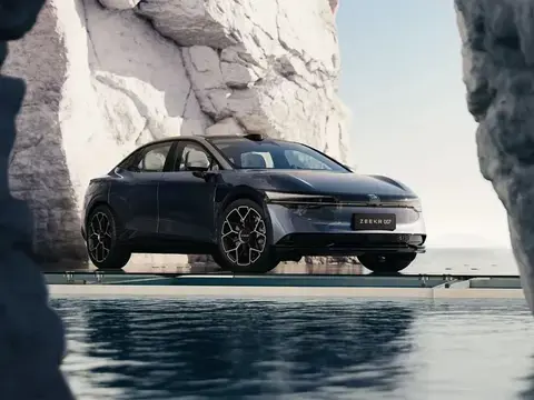 【E汽车】极氪007GT预告图曝光