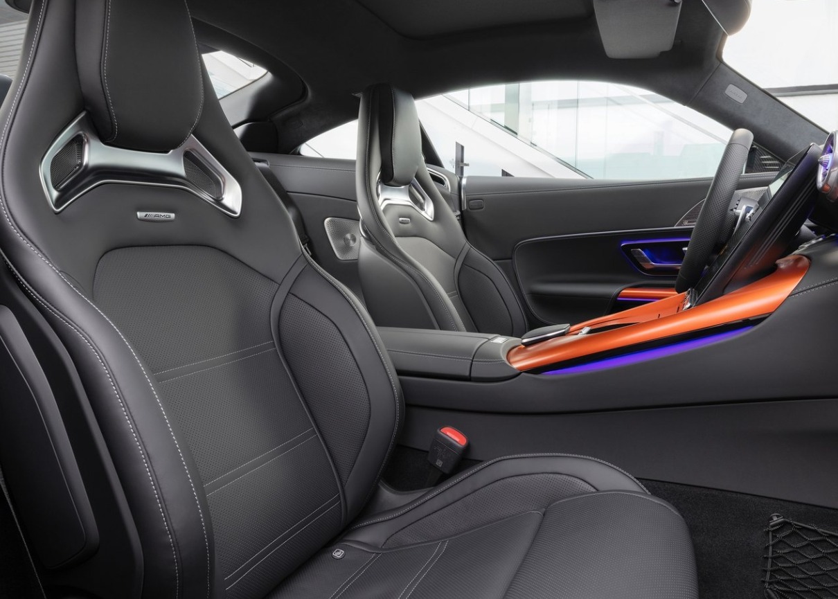 奔驰AMG GT63 S E Performance，2.8秒破百，如此长后缀代表什么