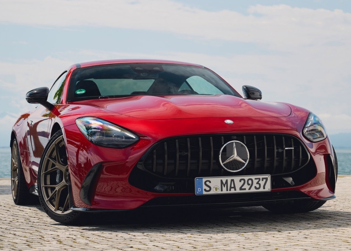 奔驰AMG GT63 S E Performance，2.8秒破百，如此长后缀代表什么
