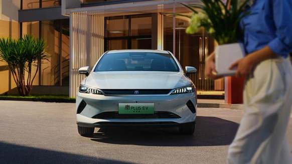 高阶智驾“启蒙车” 第二代秦PLUS智驾版携四大升级强势登场