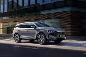 适合中国家庭的智慧大七座SUV 唐DM-i智驾版上市，17.98万起售