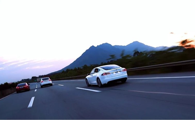 电车跑高速 除了续航还应该关注这一点？