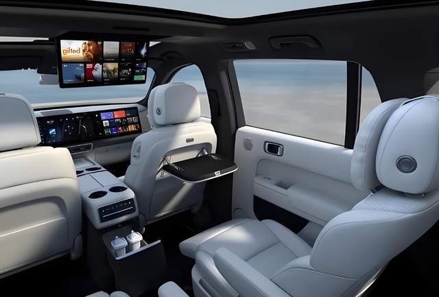 10万预算买新能源SUV，绰号“小理想”的零跑C10，值得考虑吗？