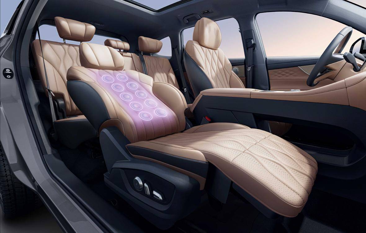7座插混SUV“卷”入新境界，奇瑞风云T8平替瑞虎8 PLUS C-DM