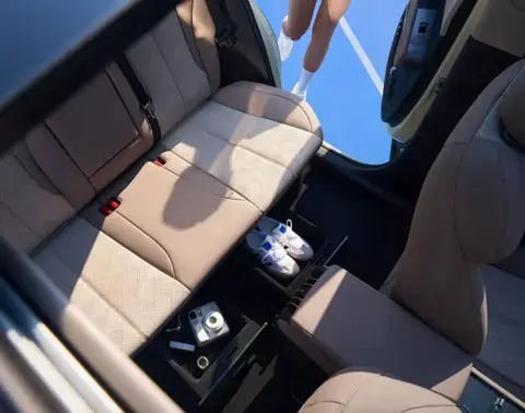 【E汽车】第二代比亚迪元PLUS智驾版内饰曝光