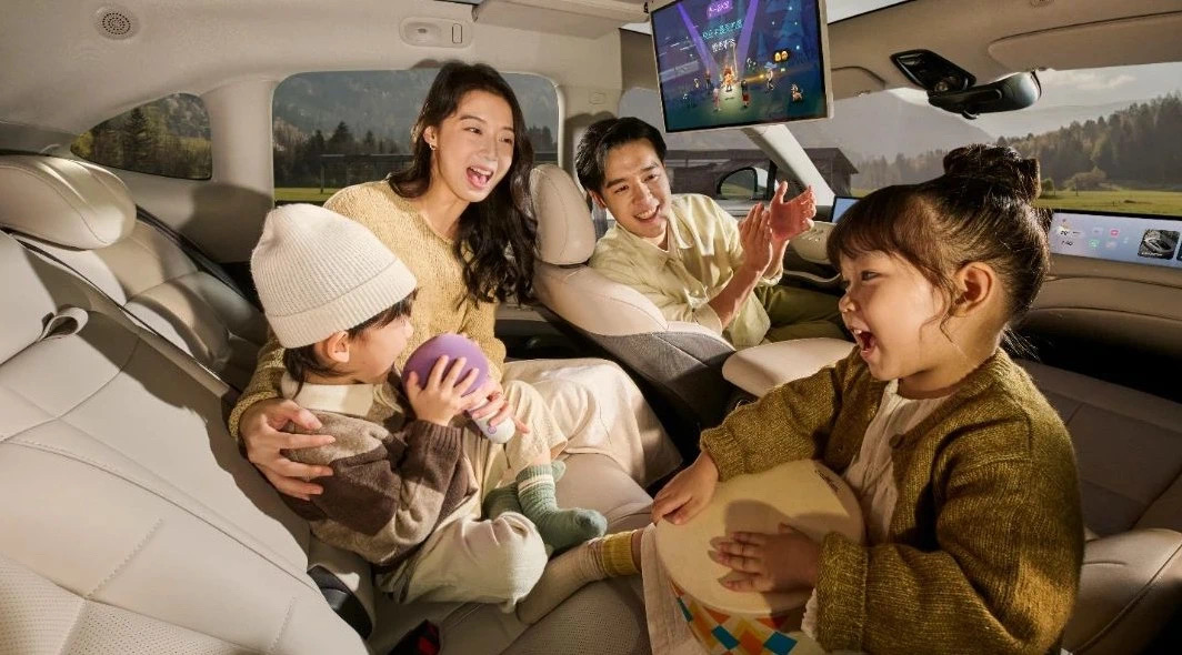 满配SUV”全新智己LS6剧院版上市，权益价21.99万~28.29万元