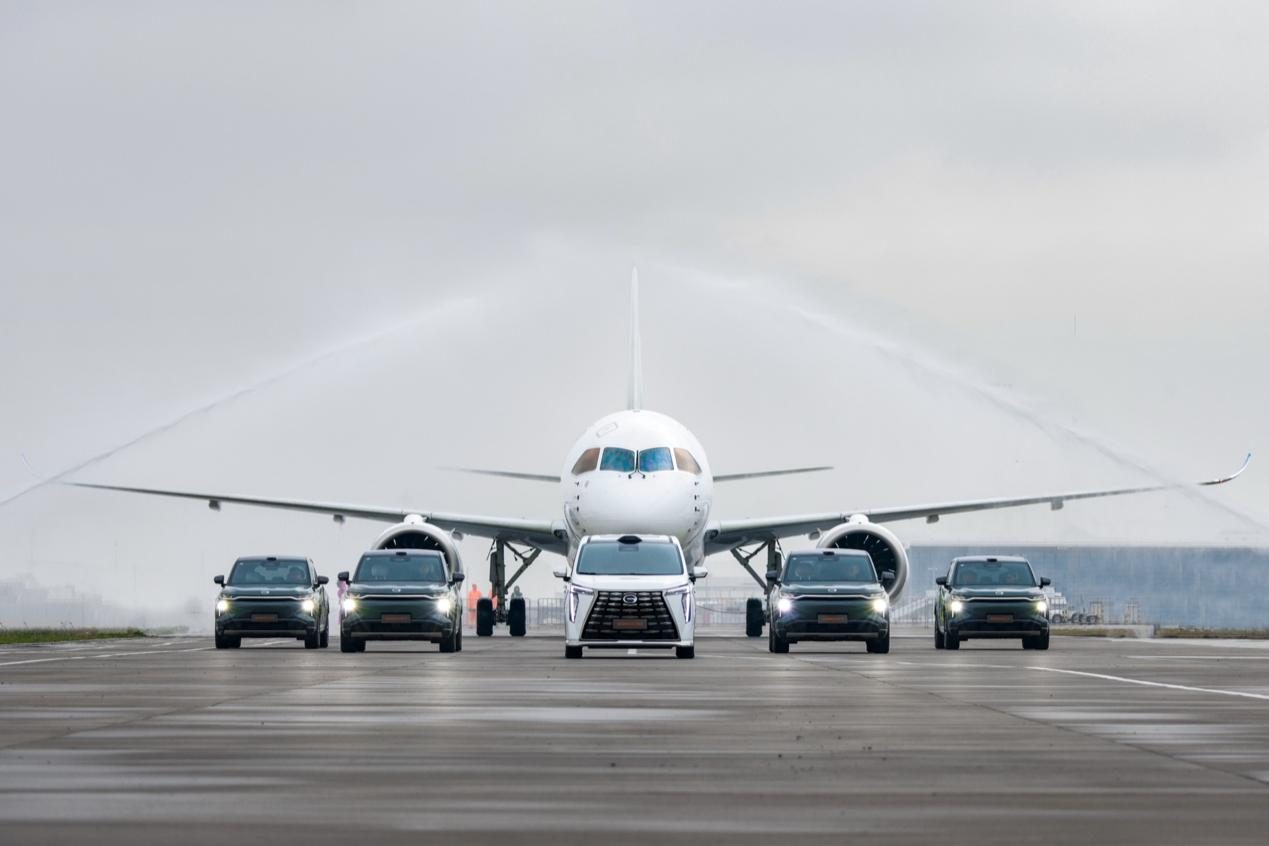 C919大飞机开进发布会，传祺向往定义高阶出行新标准