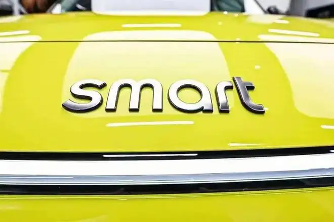 smart深陷泥沼：销量崩塌、质量危机与品牌迷失