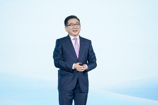 星纪元ES增程正式全球上市 售15.28万元起