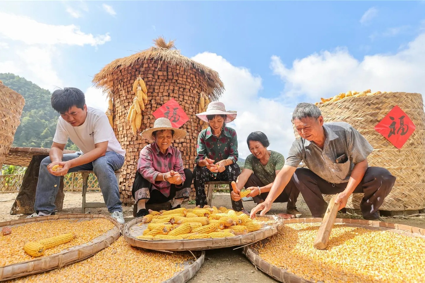 钢铁之躯守护粮安 中国皮卡打响全球粮食“保卫战”