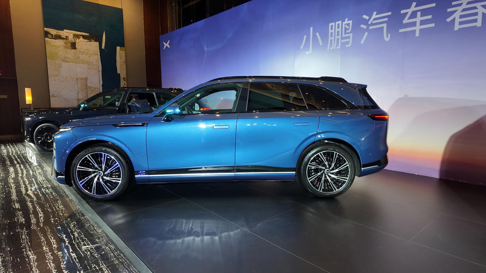 2025款小鹏G9上市 标配百万级豪华配置/售24.88万起