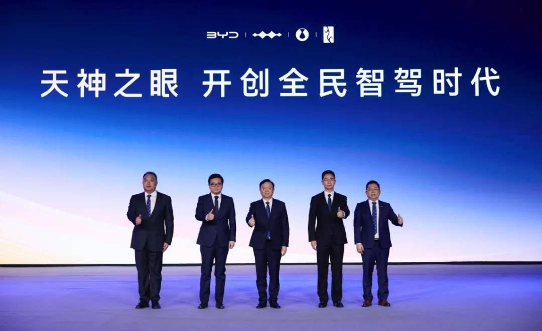 再卷，连裤衩都要卷没了