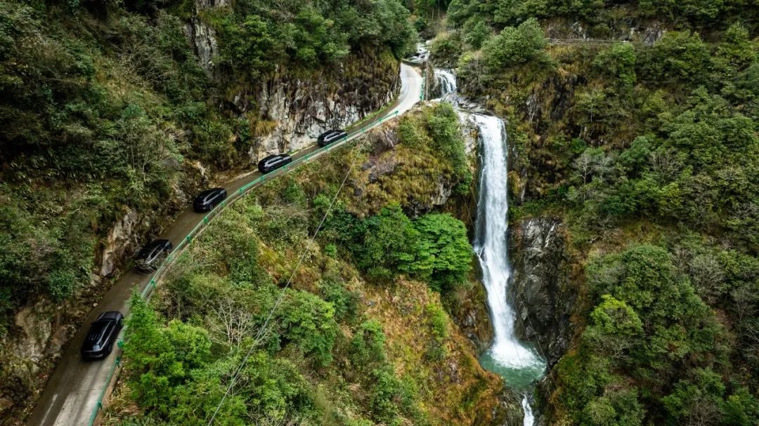 驭见非凡，上汽大众途昂Pro邂逅东方山水 | Experience