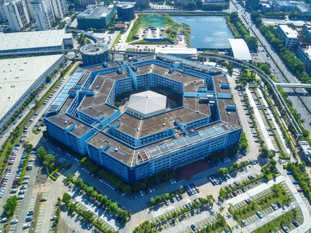 秒充2公里、油电同速照进现实！比亚迪超级e平台的黑科技有多牛？