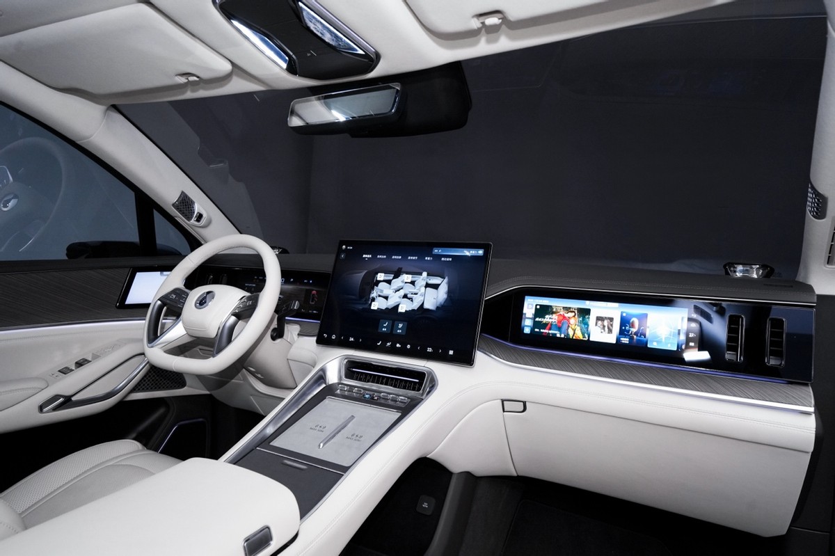 科技重构旗舰SUV！腾势N9上市不再低调，售38.98万元起