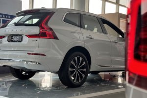 选沃尔沃XC60的车主，和宝马X3的车主有什么不同？