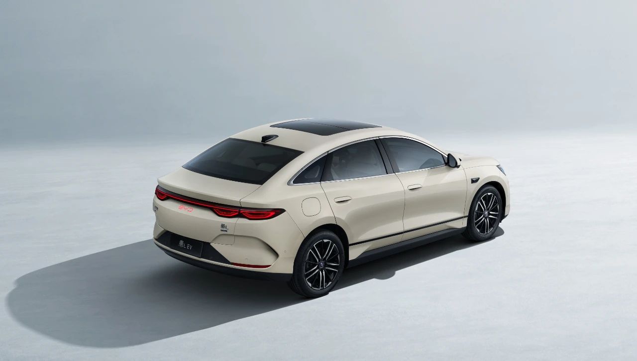 低能耗比肩Model 3？秦L EV售价11.98万起