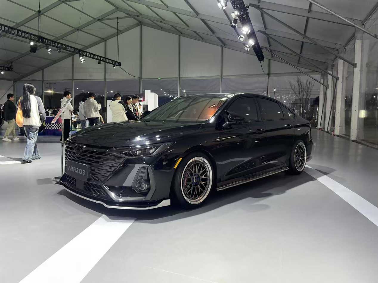 10万元级还要注重“优雅”，也就艾瑞泽8 PRO干得出来