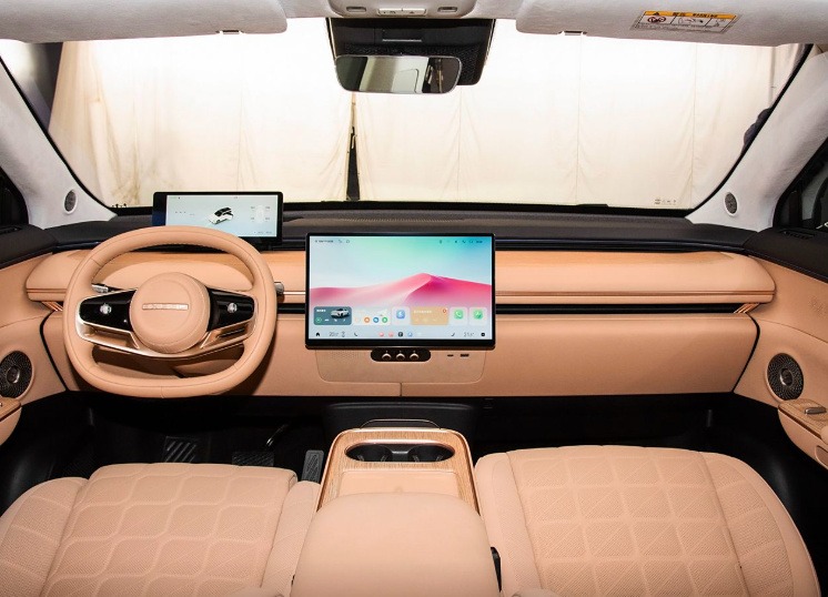 20万预算买家用纯电SUV，星纪元ET与极氪7X谁更值？
