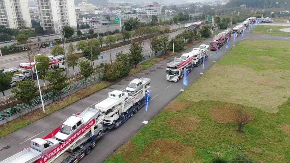 遵义铸辉煌，角马启新航——成功汽车遵义工厂角马柴油车出口沙特首发仪式圆满举行