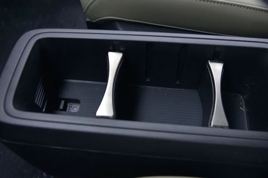 奇瑞iCAR V23：复古越野方盒子，只要10万，回头率100%！