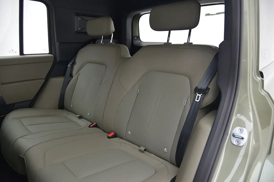 奇瑞iCAR V23：复古越野方盒子，只要10万，回头率100%！